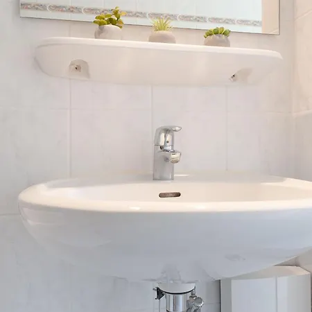 Felmare Apartment